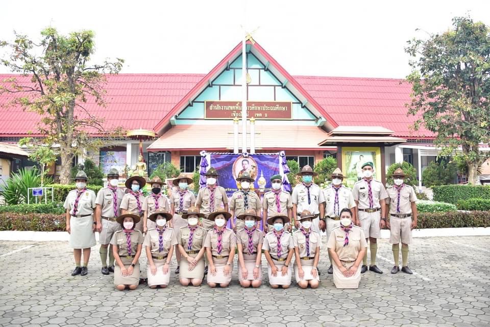 โรงเรียนวัดแม่กะเข้าร่วมพิธี 